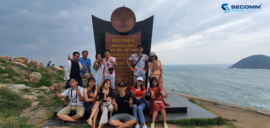 Secommers and the easternmost of Vietnam